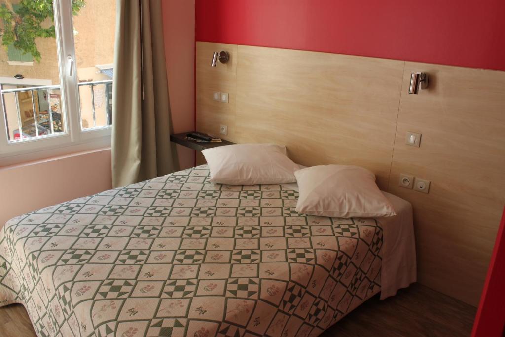 Hotel Le Belvedere Мустье-Сент-Мари Номер фото